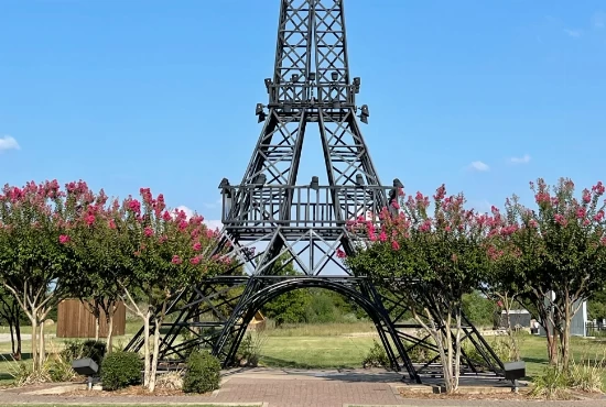 Exploring Paris, TX: A Charming Introduction to the City and its Weather